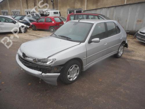 Steering column stalk PEUGEOT 306 Hatchback (7A, 7C, N3, N5) 1.9 D | BP25522398I23 