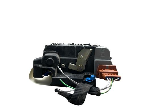 Rear right lock CITROËN XANTIA (X1_, X2_) 2.0 HDI 109 | BP26002540C99 