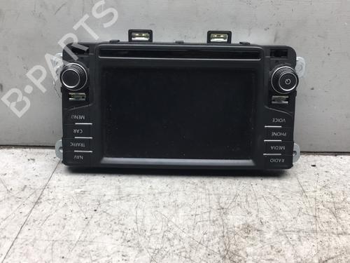 Used Radio VW POLO V (6R1, 6C1) 1.2 TSI 16V (90 hp) 25551225
