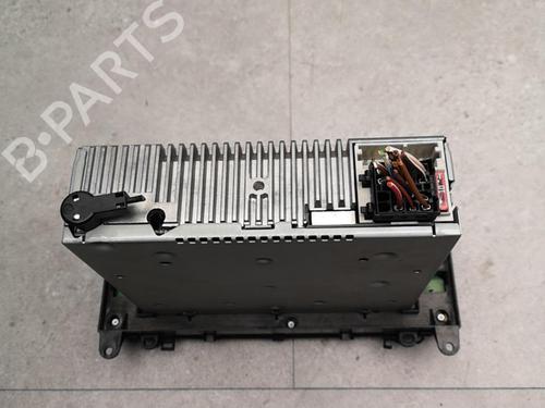 Used Radio Radio MERCEDES-BENZ B-CLASS Sports Tourer (W245) B 180 CDI (245.207) (109 hp) 25585416 25585416