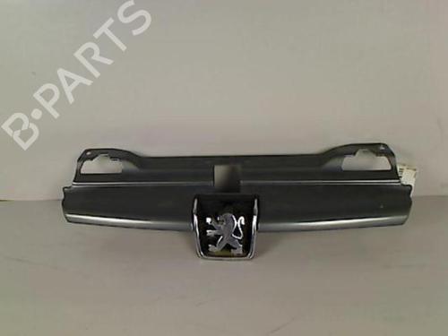 Used Grille PEUGEOT 406 (8B) 1.8 16V (110 hp) 25523467