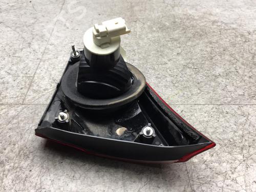 Højre baklys, luke NISSAN QASHQAI / QASHQAI +2 I (J10, NJ10, JJ10E) 1.5 dCi | BP25550945C80 