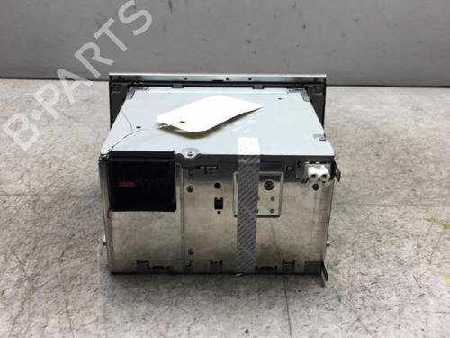 Used Radio AUDI A4 B7 (8EC) 2.0 TDI 16V (140 hp) 25580209