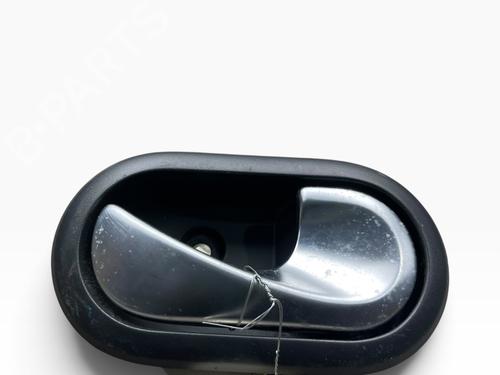 Højre bagtil invendig håndtag Højre bagtil invendig håndtag 38942816 38942816