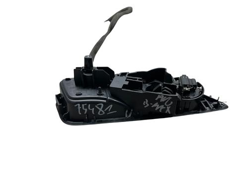 BP31811126I13 main image