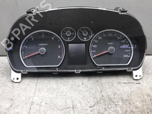 Used Instrument cluster HYUNDAI i30 (FD) 1.6 CRDi (90 hp) 25571470