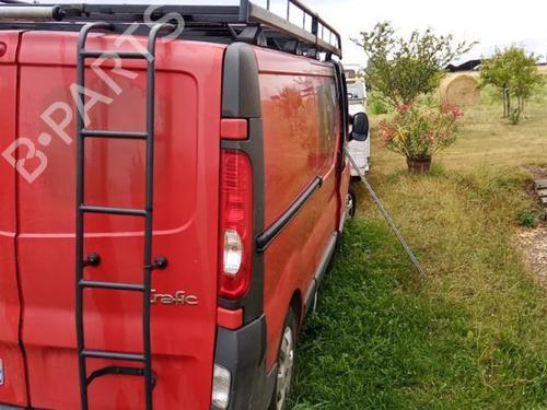 Left headlight RENAULT TRAFIC II Bus (JL) 2.0 dCi 90 | BP25517722C28 