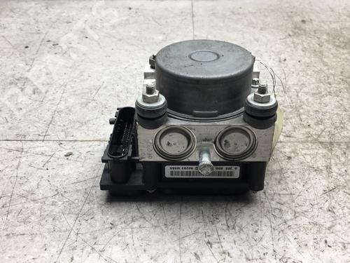 ABS pump RENAULT CLIO III (BR0/1, CR0/1) 1.5 dCi (BR17, CR17) | BP25546284M43 
