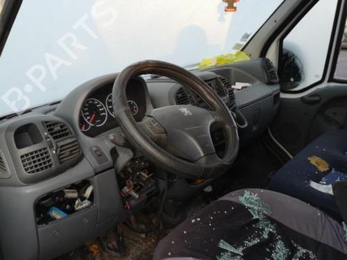 Front left lock PEUGEOT BOXER Van (244) 2.8 HDi | BP25537657C98 - Image 8