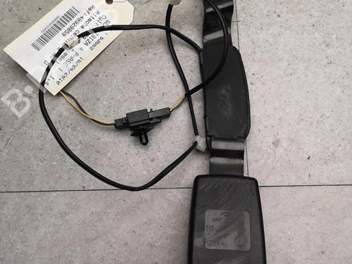 Used Seat buckle SEAT IBIZA IV (6J5, 6P1) 1.4 TDI (80 hp) 25554744