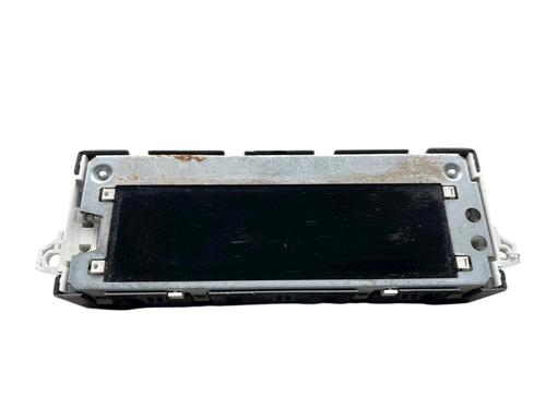 display-monitor-peugeot-traveller-bus-v_-2016-30200711 main image