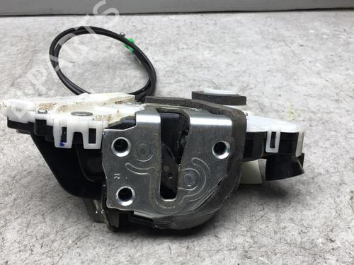 Used Front right lock TOYOTA YARIS (_P13_) 1.4 D (NLP130_, NLP130) (90 hp) 25551048
