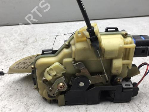 Vergrendeling links voor SEAT IBIZA III (6L1) 1.4 16V (75 hp) 25520600