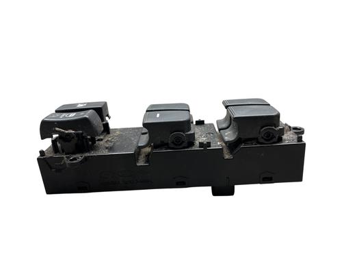 Used Left front window switch Left front window switch KIA SOUL I (AM) 1.6 CRDi 128 (126 hp) 25497997 25497997