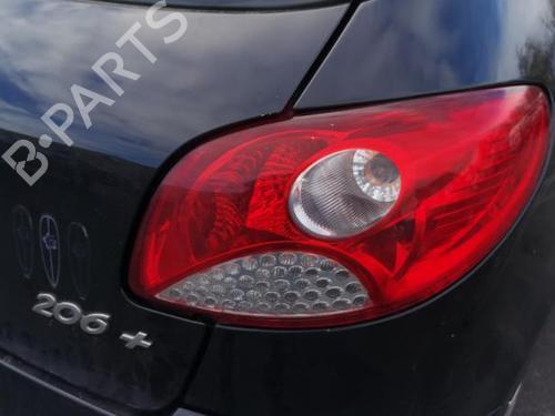 Right taillight PEUGEOT 206+ (2L_, 2M_) 1.4 HDi eco 70 | BP25532476C35 