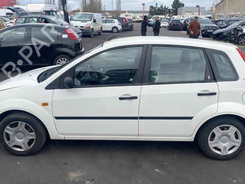 Radio FORD FIESTA V (JH_, JD_) 1.4 16V | BP25515476E6 