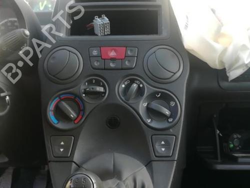 Rear left window mechanism FIAT PANDA (169_) 1.2 (169AXF2A, 169AXF1A) | BP25552843C24 