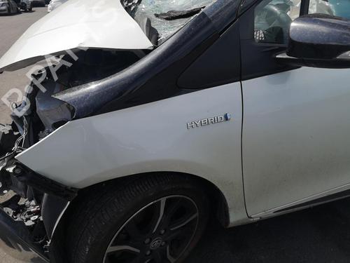 Left rear window motor TOYOTA YARIS (_P13_) 1.5 Hybrid (NHP130_, NHP130) | BP25562458E23 