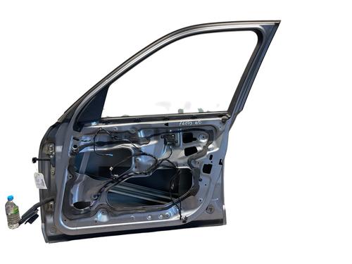 right-front-door-bmw-x3-e83-2003-2004-2005-2006-2007-2008-2009-2010-2011-32212101 main image