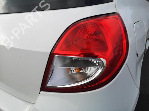 Right headlight RENAULT CLIO III (BR0/1, CR0/1) 1.5 dCi (C/BR0G, C/BR1G) | BP31333461C29 