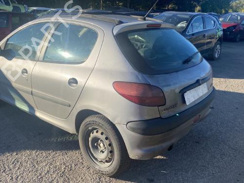 Retrovisor izquierdo PEUGEOT 206 Hatchback (2A/C) 2.0 HDI 90 | BP25652454C26 