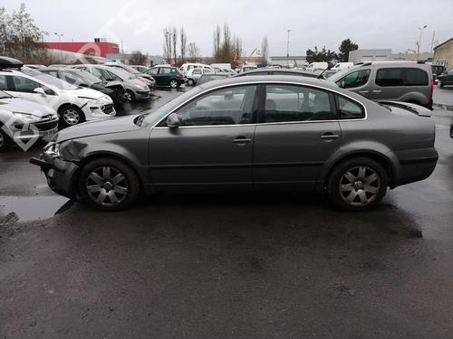 Third brake light VW PASSAT B5.5 (3B3) 1.9 TDI | BP25521729L11