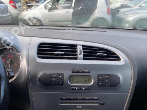 Radio SEAT LEON (1P1) 1.9 TDI | BP25501507E6 