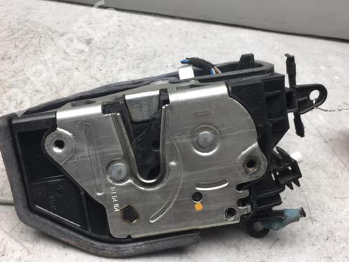 Used Front left lock Front left lock 25555856 25555856