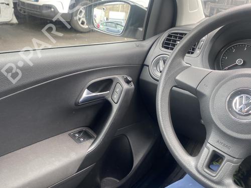 Radio VW POLO V (6R1, 6C1) 1.6 TDI | BP25552103E6 