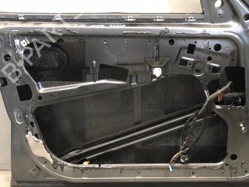 Left front door BMW 5 Touring (E61) 530 xd | BP25579661C2 