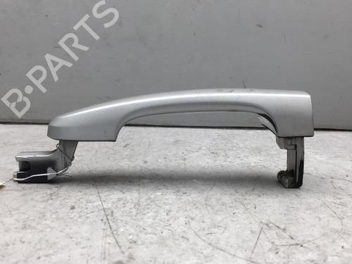 Używane Klamka zewnętrzna drzwi tylnych prawych KIA SPORTAGE II (JE_, KM_) 2.0 CRDi 4WD (140 hp) 25521065