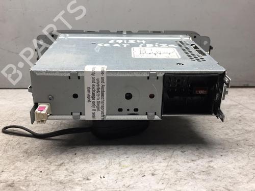 Radio SEAT IBIZA IV (6J5, 6P1) 1.6 TDI | BP25551063E6 