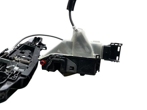 Venstre bagtil lås PEUGEOT 208 II (UB_, UP_, UW_, UJ_) 1.2 PureTech 100 (101 hp) 29900090