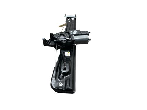 Used Front left window mechanism Front left window mechanism CITROËN C3 AIRCROSS II (2R_, 2C_) 1.5 BlueHDi 100 (2CYHYJ) (102 hp) 25503576 25503576