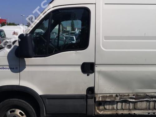Front right lock IVECO DAILY III Van 35 C 12 V, 35 S 12 V (AGKA43A2, AGKB43A2, AGKB46A2,... | BP25559440C97 