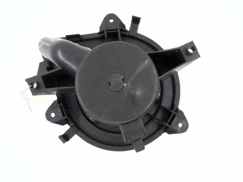 Used Heater blower motor FIAT PUNTO (188_) 1.2 60 (188.030, .050, .130, .150, .230, .250) (60 hp) 24780366