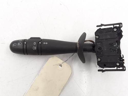 Used Switch Switch RENAULT TRAFIC II Bus (JL) 2.0 dCi 90 (JL00, JL01, JL0H, JL0M, JL0P, JL0S) (90 hp) 33205888 33205888
