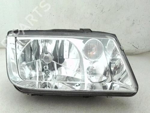 Højre forlygte VW BORA Variant (1J6) 1.9 TDI (115 hp) 24778683