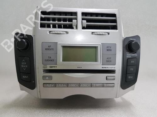 Used Radio TOYOTA YARIS (_P9_) 1.3 VVT-i (SCP90_, SCP90R) (87 hp) 24777104