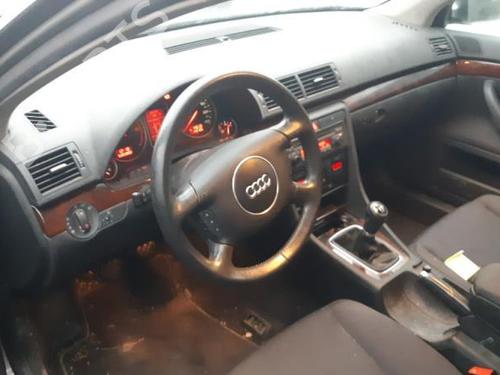 Høyre foran beltestrammer AUDI A4 B6 (8E2) 1.9 TDI | BP24779352C88 