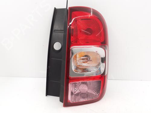 Used Right taillight DACIA DUSTER (HS_) 1.2 TCe 125 (125 hp) 30931307