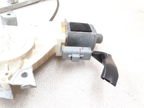 Used Front left window mechanism NISSAN MICRA III (K12) 1.2 16V (65 hp) 24790237