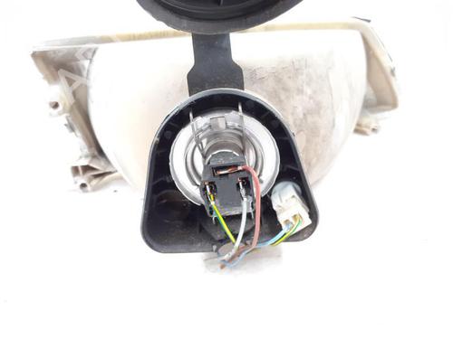 Left headlight PEUGEOT 106 I (1A, 1C) 1.4 D | BP24784021C28 