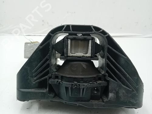 Used Engine mount DACIA SANDERO II 1.5 Blue dCi 95 (B8JL) (95 hp) 24793326