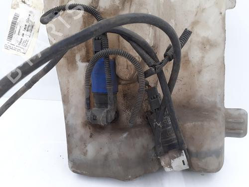 windscreen-washer-tank-citroen-ds5-2011-2012-2013-2014-2015-2016-33170933 main image