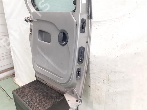 Used Left slide door Left slide door RENAULT KANGOO / GRAND KANGOO II (KW0/1_) 1.5 dCi 90 (KW05, KW08, KW0G, KW11) (90 hp) 33682138 33682138