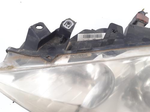 Left headlight PEUGEOT 307 SW (3H) 1.6 HDI 110 | BP25759766C28 