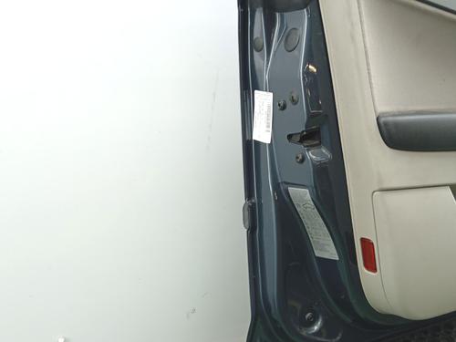 Used Left front door Left front door 37203387 37203387