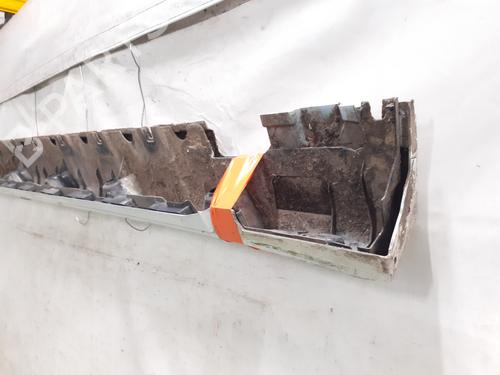 right-sideskirt-mercedes-benz-glk-class-x204-2008-2009-2010-2011-2012-2013-2014-2015-31150036 main image