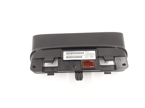 instrument-cluster-citroen-c4-cactus-2014-30395997 main image